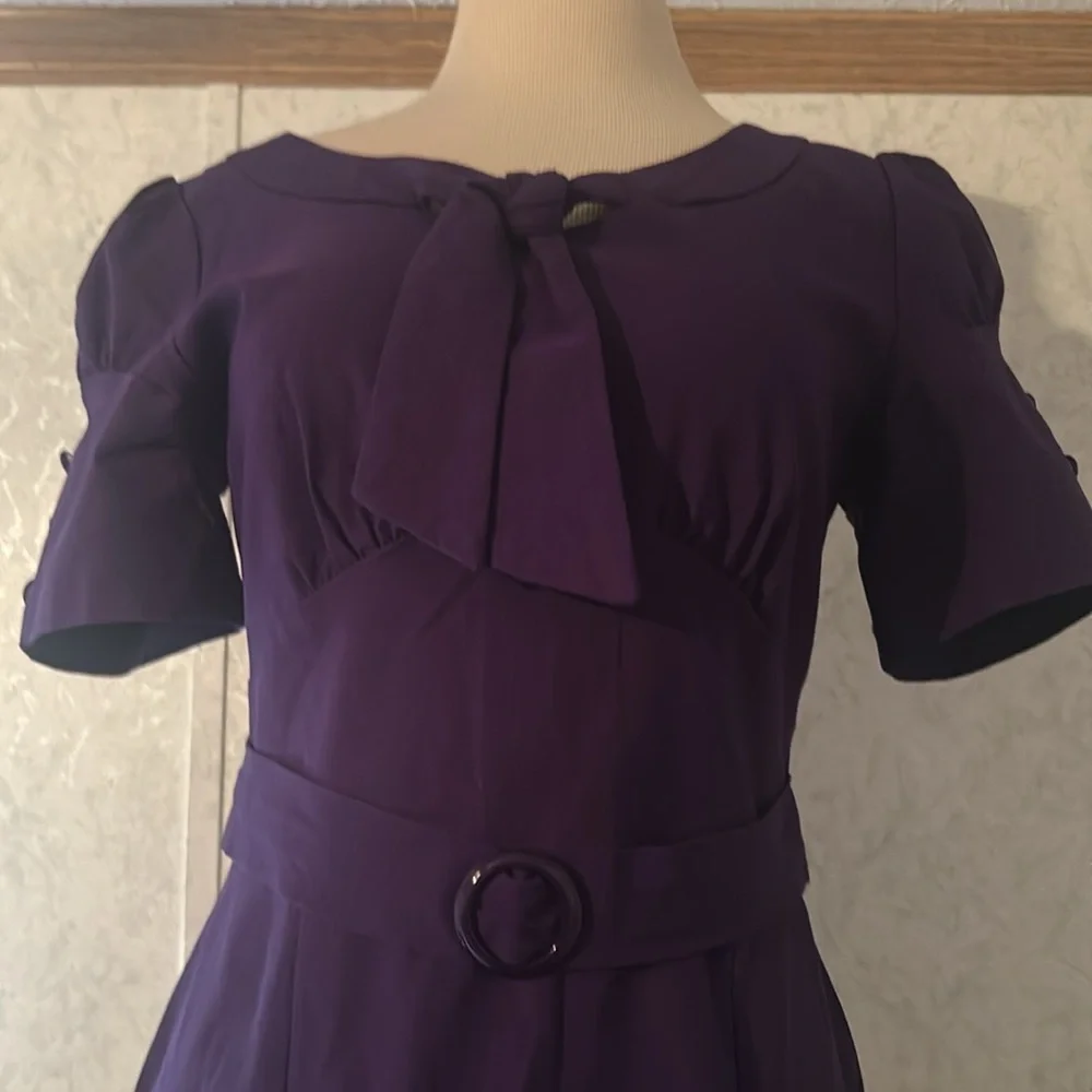 Elegant Purple Midi Dress with Waist Belt - Picture 2 of 6